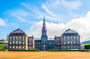 A wide view of the Christiansborg Palace.