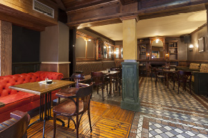 A view of the inside of an Irish Pub.